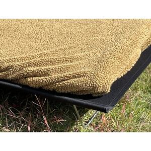 キャンプ・車中泊にアルバートン社の赤外線を吸収して発熱する難燃ボアで作るコットカバー(カーキー)【1606685】