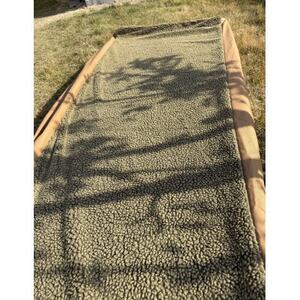 キャンプ・車中泊にアルバートン社の赤外線を吸収して発熱する難燃ボアで作るコットカバーS(カーキー)【1618478】