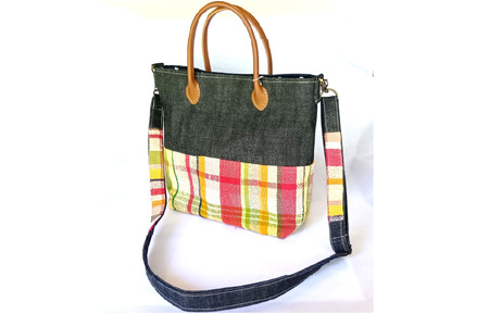 【思いやり型返礼品】さをり織り ショルダートートバッグ 障がい者支援 福祉作業所