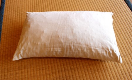 吉野ひのき癒しの香りセット(ソフトカールチップ枕・精油)《喜多製材所》