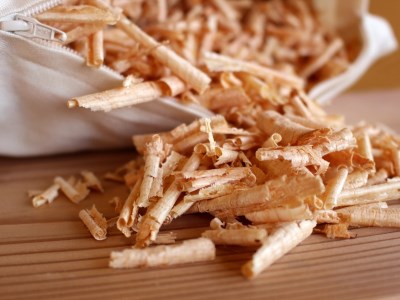 吉野ひのき癒しの香りセット(ソフトカールチップ枕・精油)《喜多製材所》