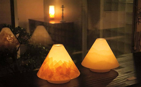 吉野ひのきコードレスランプ 明暗切替付き【結晶】（山型） 