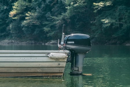 七色ダム レンタルボート【ステーサー420vn 15馬力】バッシングロード バス釣り 1日乗船券