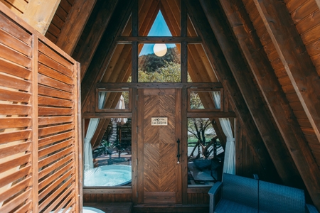 Lake Forest202 1泊2日宿泊券 素泊まり 1～2人宿泊可 グランピングロッジ1棟貸し