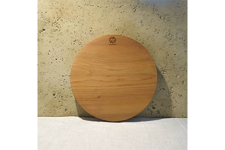 国産奥吉野杉の丸まな板 板目(Mサイズ) | 奈良県下北山村 | ふるさと