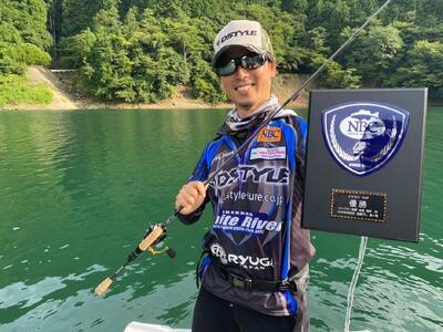 バス釣りガイドサービスin池原ダム!チームホワイトリバー井上正夫、井上慎二郎、雪谷晃太