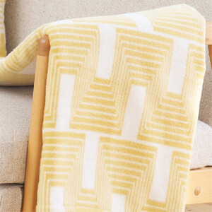 【ハーフサイズ】洗えるタスマニアラムウール混毛布 100×140cm OTW-R-YE