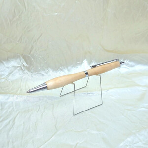 木ことばを添えて贈る木製シャープペン(トチ)