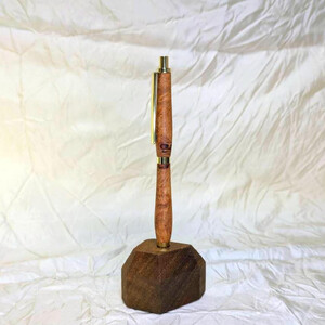 木ことばを添えて贈る木製シャープペン(カリン)