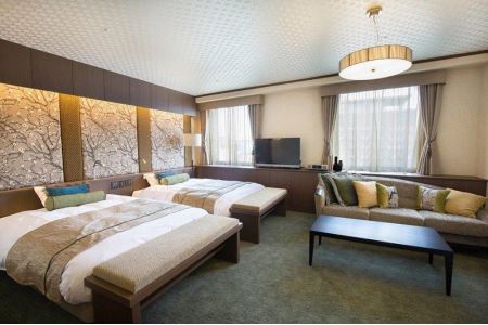 スイートルーム1泊朝食付きコース（大人2名１室）