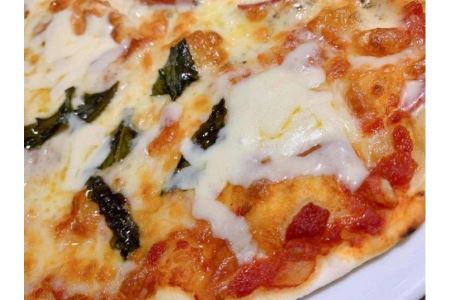 ＼本場イタリア産食材使用／風味そのまま石窯焼きピザセット直径約23cm（マルゲリータ2枚）