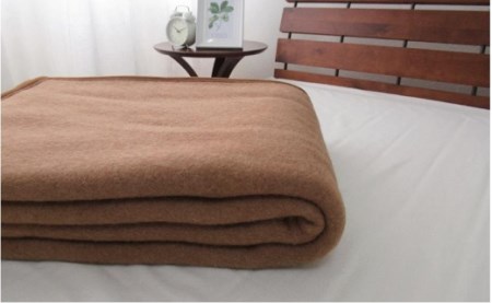 厳しい自然が生んだ暖かさ　キャメル100%（毛羽部分）毛布　シングル（140×200cm）CA-20S