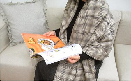 カシミヤ混ラムウール　ポケット付き大判ストール（70×180cm）チェック柄　CSS-1