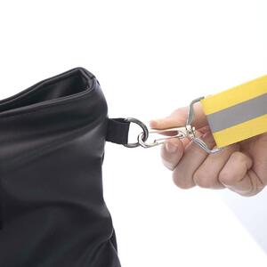 ［2本セット］ 反射ベルト ホワイト 大人 メンズ スマホ ショルダーストラップ スマホショルダー 反射ベルト タスキ BYT104386001