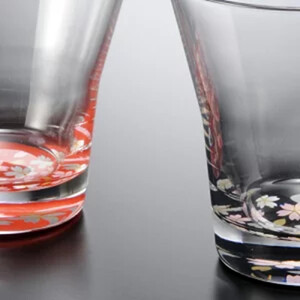 みよし漆器本舗 紀州塗り ぬりもん de Verre フリーグラス ペアセット 蒔絵 桜 赤・黒 210ml