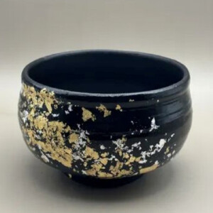 抹茶碗 漆黒（金箔）［NF124］