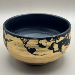 抹茶碗 漆黒 金箔貼り (マット仕上げ)［NF69］