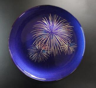 【全4回】 フラットプレートM 定期便 【 3月発送：墨桜純白 6月発送：花火マジョブルー 9月発送:紅葉漆黒 12月発送：マジョ銀箔ブルー 】【NF1】