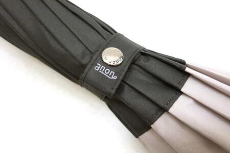 【ふるさと納税】傘 紀州漆器アンブレラ【グラデーションブラック】16本骨和傘 メンズ | 男性 紳士 風に強い丈夫なグラスファイバー骨 カバー付き 父の日・敬老の日・誕生日・記念品など贈り物にも適したギフト箱入り ※着日指定不可