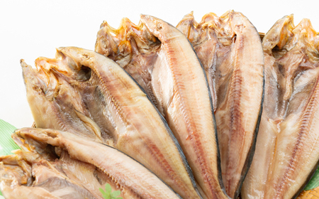 【北海道産】知床羅臼産開きホッケ 5枚入り【大サイズ】_魚介・海産物 干物 _【配送不可地域:離島・沖縄県】【1547563】