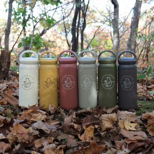 知床トコさんデイオフタンブラー サンドベージュ 500ml×1本_雑貨・日用品 タンブラー 食器 _【配送不可地域：離島・沖縄県】【1571058】