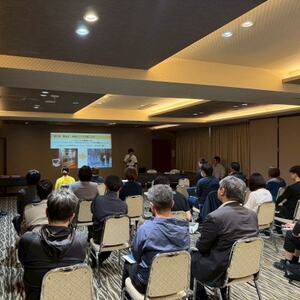 クマ活ステッカー【1650547】