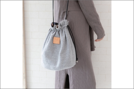 【0722-1】感動を生む吊り編みの技！天竺ニットリバーシブル巾着