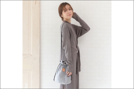 【0722-1】感動を生む吊り編みの技！天竺ニットリバーシブル巾着