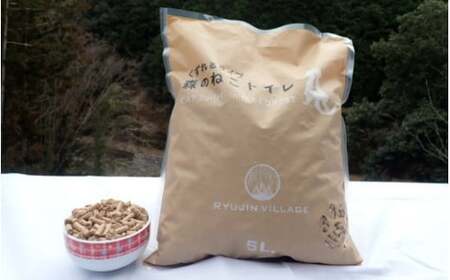 森のねこトイレ　くずれるタイプ（5L×6袋入り） / ねこトイレ ネコトイレ 猫トイレ ペットトイレ 猫砂 システムトイレ用 国産 ヒノキ 檜 紀州ひのき 紀州ヒノキ 抗菌 消臭 防カビ 防虫 CO2削減 エコ エコな砂 簡単処分【kgk002】