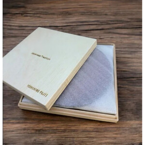 丸小皿 風神 赤溜 ［NF260］