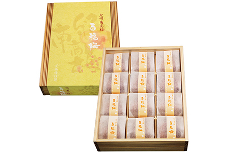【2625-0088】紀州南高梅 杉木箱入り個包装十二福 有田みかん蜂蜜梅12個入(300g)塩分8%