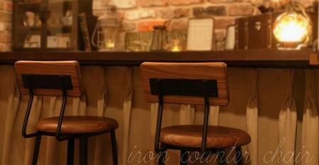 アイアンカウンターチェア(SEAT300)木材：ブラックウォルナット材×フレーム：2液ウレタン塗装　艶消しクリア アンティーク風インダストリアル