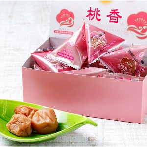 紀州南高梅　桃風味梅干（桃香）テトラピロー　12個入り | 小分け ギフト プレゼント 国産 はちみつ ※北海道・沖縄・離島への配送不可