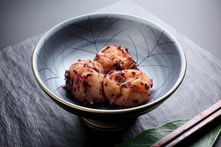 かつお梅 tkdkaen003A