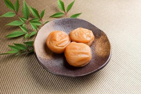 はちみつ入り梅 tkdkaen004A