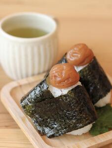 【塩分約10%】和歌山県紀州南高梅つぶれ しそ漬け 訳あり 500g×2 agrjpn004A