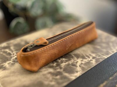 革職人が作る 本革ペンケースS 【キャメル】