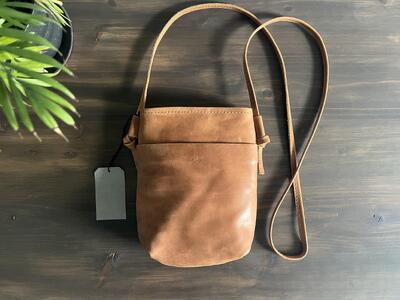 革職人が作る 本革サコッシュL 【ナチュラル】