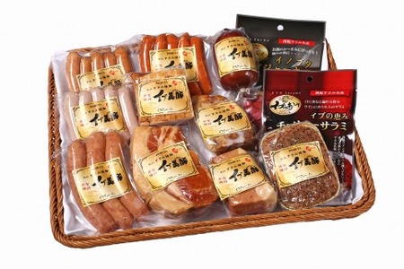 和歌山県産イノブタ「イブ美豚」ハムウィンナーセット極み