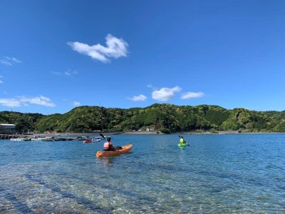 森浦湾カヤック体験（大人）中学生以上　太地フィールドカヤック2時間体験コース / アクティビティ レジャー 体験チケット 観光【tgk106】