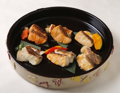 レンジで簡単！近大生まれマダイ惣菜 6種詰合せ（計12食入）おかず お惣菜 西京漬け 近畿大学 詰め合わせ セット【akd012A】