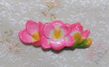 2月の帯留め（フリージア）（兼ブローチ）【hms002】