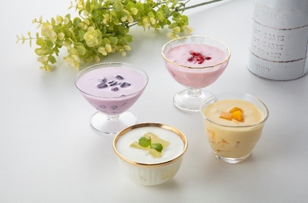 源吉兆庵乳業<ヨーグルトフォーシーズンズ>カップヨーグルトアソート9個入(プレーン加糖、マンゴー、イチゴ 各2、プレーン無糖、アロエ、ブルーベリー)YA-50【天満屋選定品】