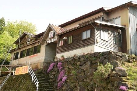 29．つくよね山荘　宿泊割引チケット　３,０００円分