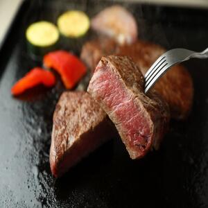 鳥取和牛「ヒレ&ランプ」柔らかステーキ食べ比べ200g(各100g) 1516