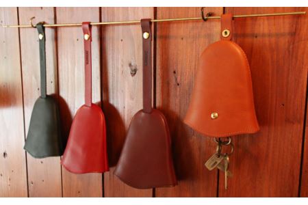 本革製ベル型キーケース(黒)