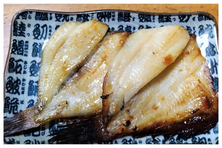 島根県産カレイ使用の温泉かれい18尾入り 魚介類 魚 カレイ 干物 干もの 【1912】