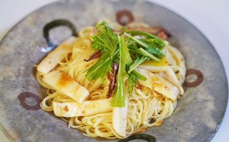 食塩のみで味つけしたノドグロと真イカの一夜干し合計10枚(約700g) 産地直送 干物 魚 人気 天然 ボリューム のどぐろ 白いか 焼くだけ 一夜干し 【005_0139】