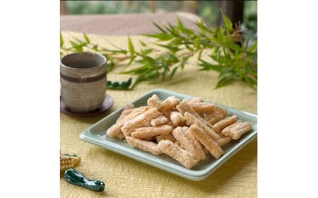 かむほどに口に広がる美味しさ 玄米おかき「いづも美人」