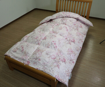 立体キルト羽毛ふとん ローラ 【ピンク色】